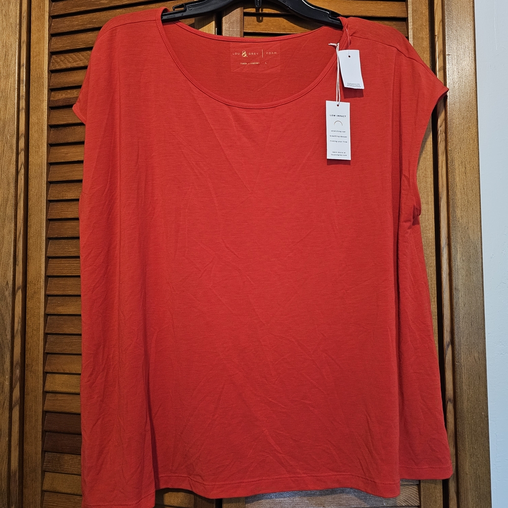 Lou & Grey Bright Red Short Sleeve Scoop Neck Tee